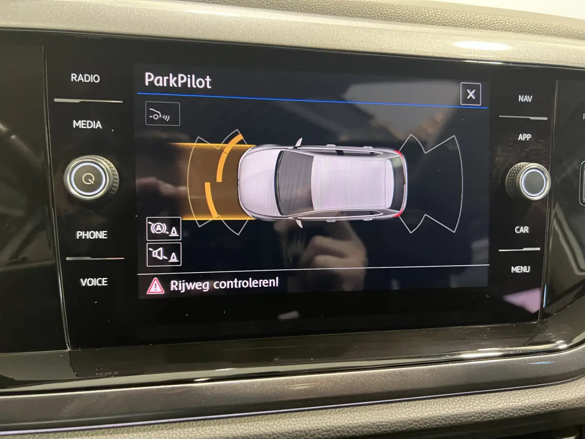 1.0 TSI Highline Panoramadak | Navigatie/Android/Apple Carplay | LM Velgen 17" |