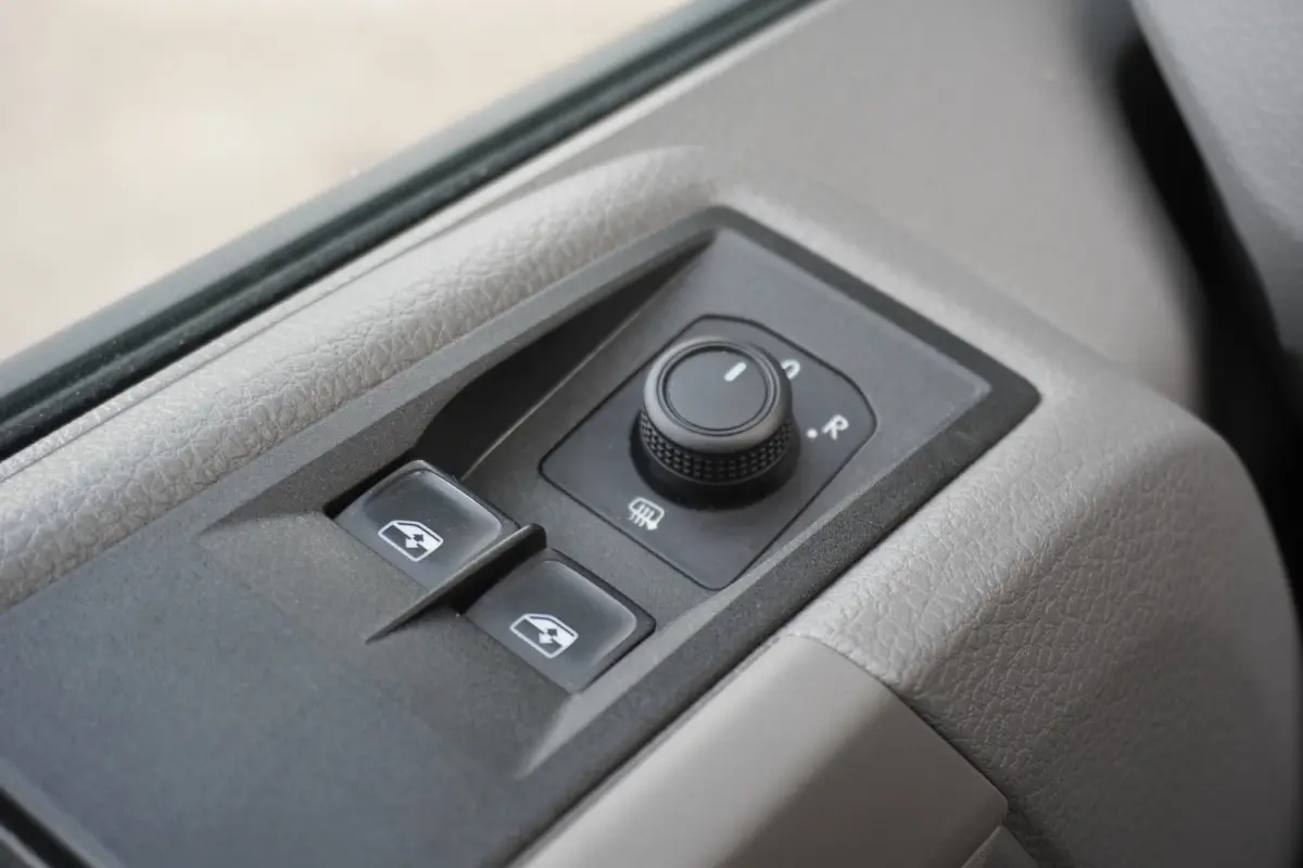 140pk Automaat L3H2/L2H1 Apple carplay Trekhaak Navigatie Camera Airco Imperiaal