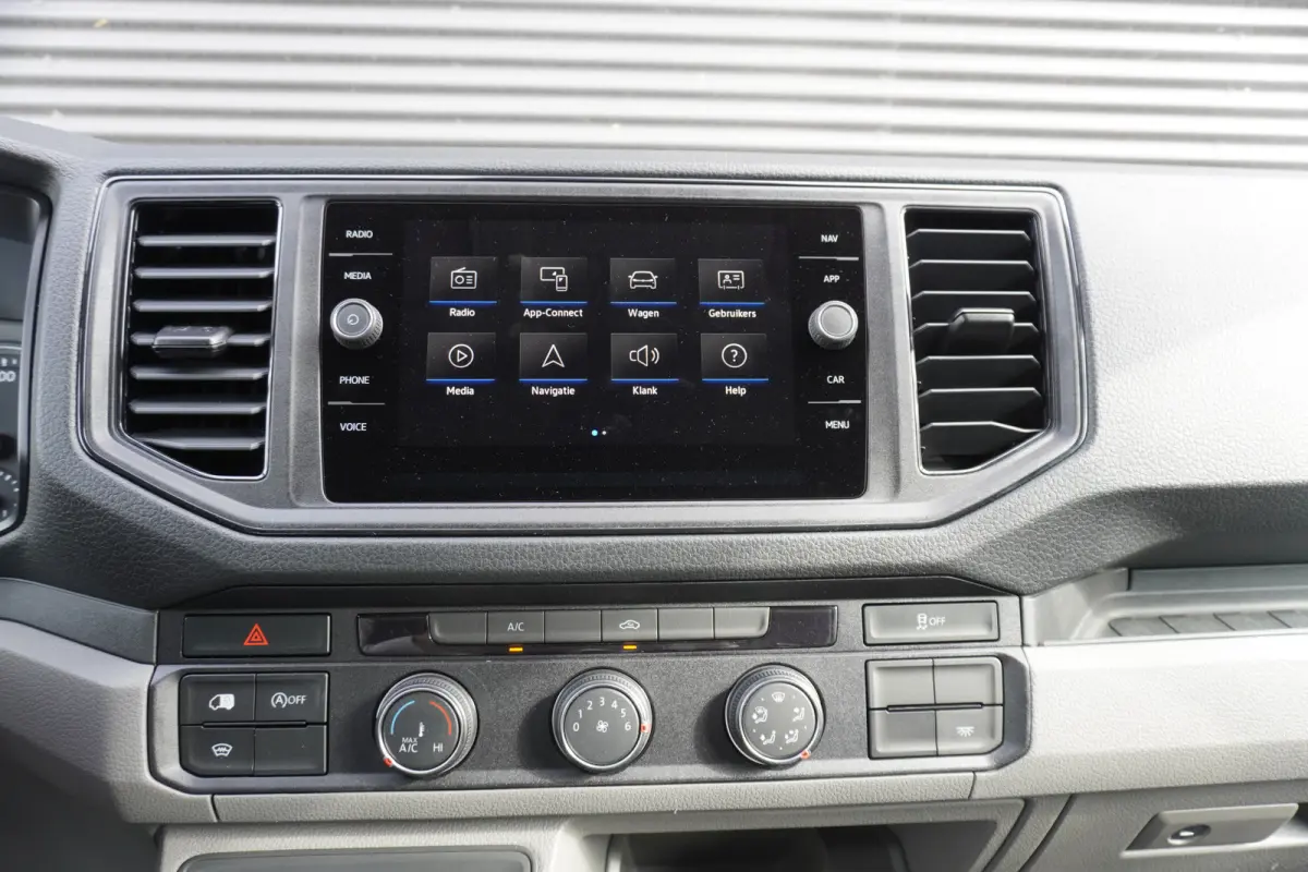 140pk Automaat L3H2/L2H1 Apple carplay Trekhaak Navigatie Camera Airco Imperiaal