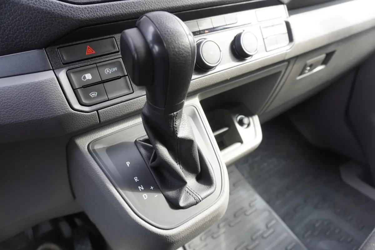 140pk Automaat L3H2/L2H1 Apple carplay Trekhaak Navigatie Camera Airco Imperiaal