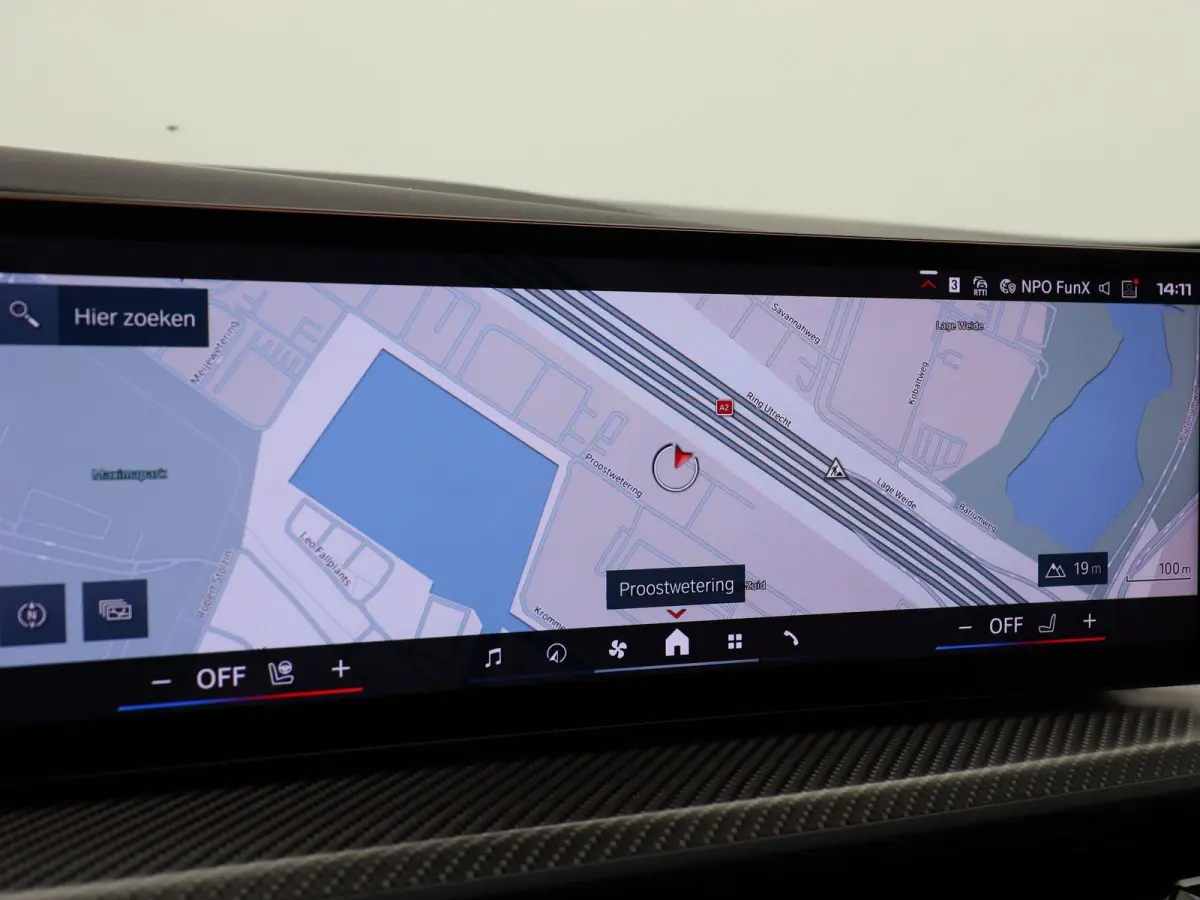 PHEV Comfort Pack | Adaptief M Onderstel Professional | Trekhaak | Driving Assistant Professional | Bowers & Wilkins | 23''
