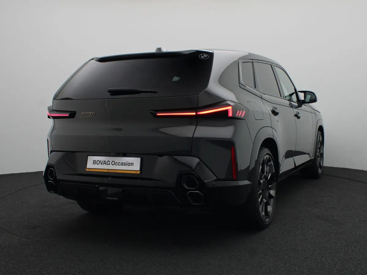 PHEV Comfort Pack | Adaptief M Onderstel Professional | Trekhaak | Driving Assistant Professional | Bowers & Wilkins | 23''