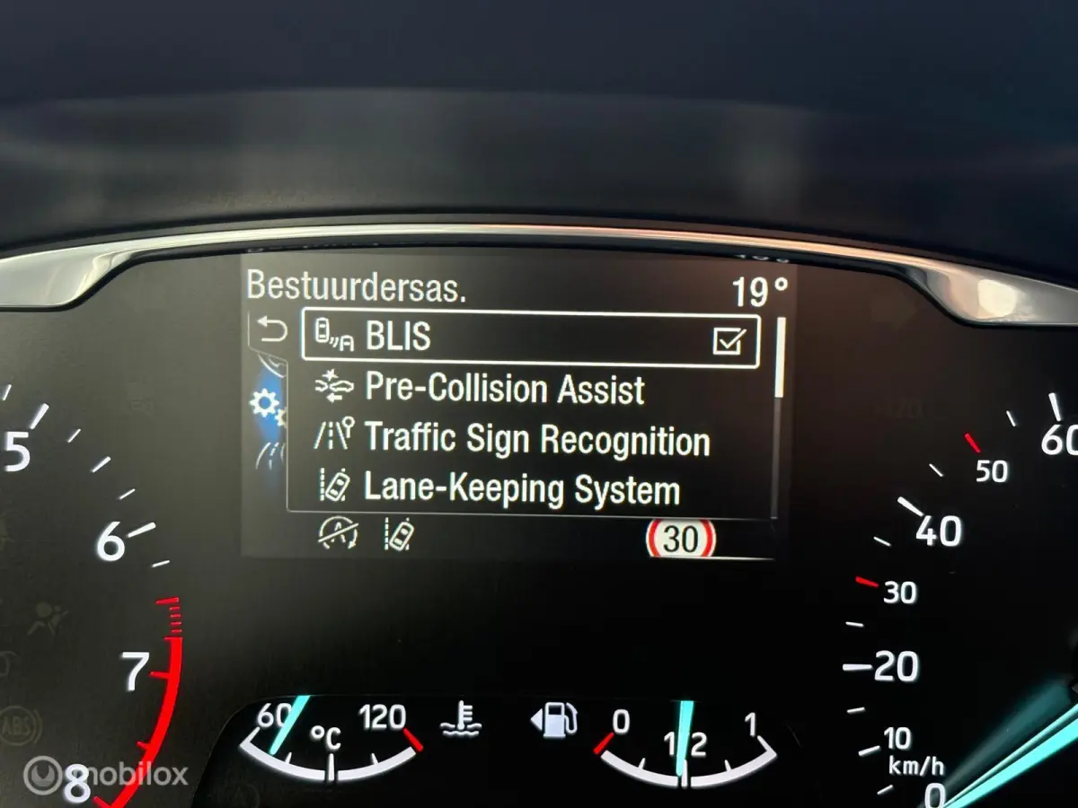 1.0 EcoBoost Titanium X|ADAPTIVE|CAMERA|LED