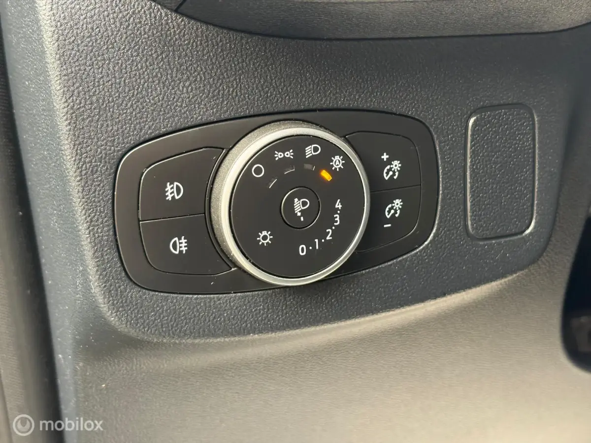 1.0 EcoBoost Titanium X|ADAPTIVE|CAMERA|LED