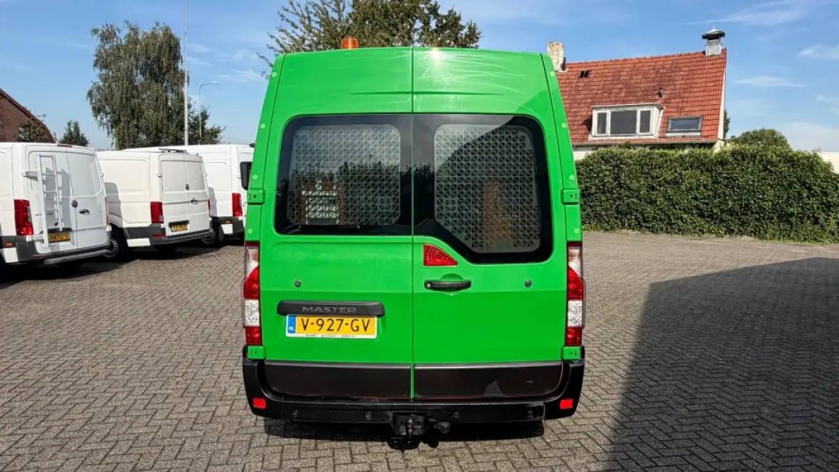 2.3 DCI 96KW 131PK L2H2 EURO 6 AIRCO/ CRUISE CONTROL/ TREKHAAK/ 100% DEALERONDERHOUDEN