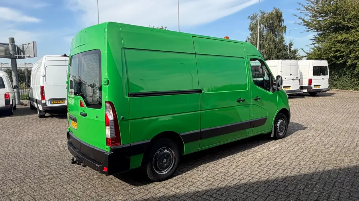 2.3 DCI 96KW 131PK L2H2 EURO 6 AIRCO/ CRUISE CONTROL/ TREKHAAK/ 100% DEALERONDERHOUDEN