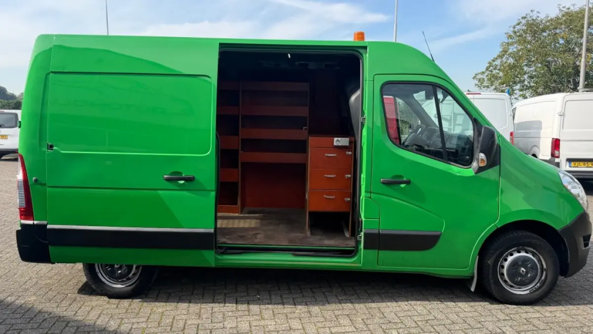 2.3 DCI 96KW 131PK L2H2 EURO 6 AIRCO/ CRUISE CONTROL/ TREKHAAK/ 100% DEALERONDERHOUDEN