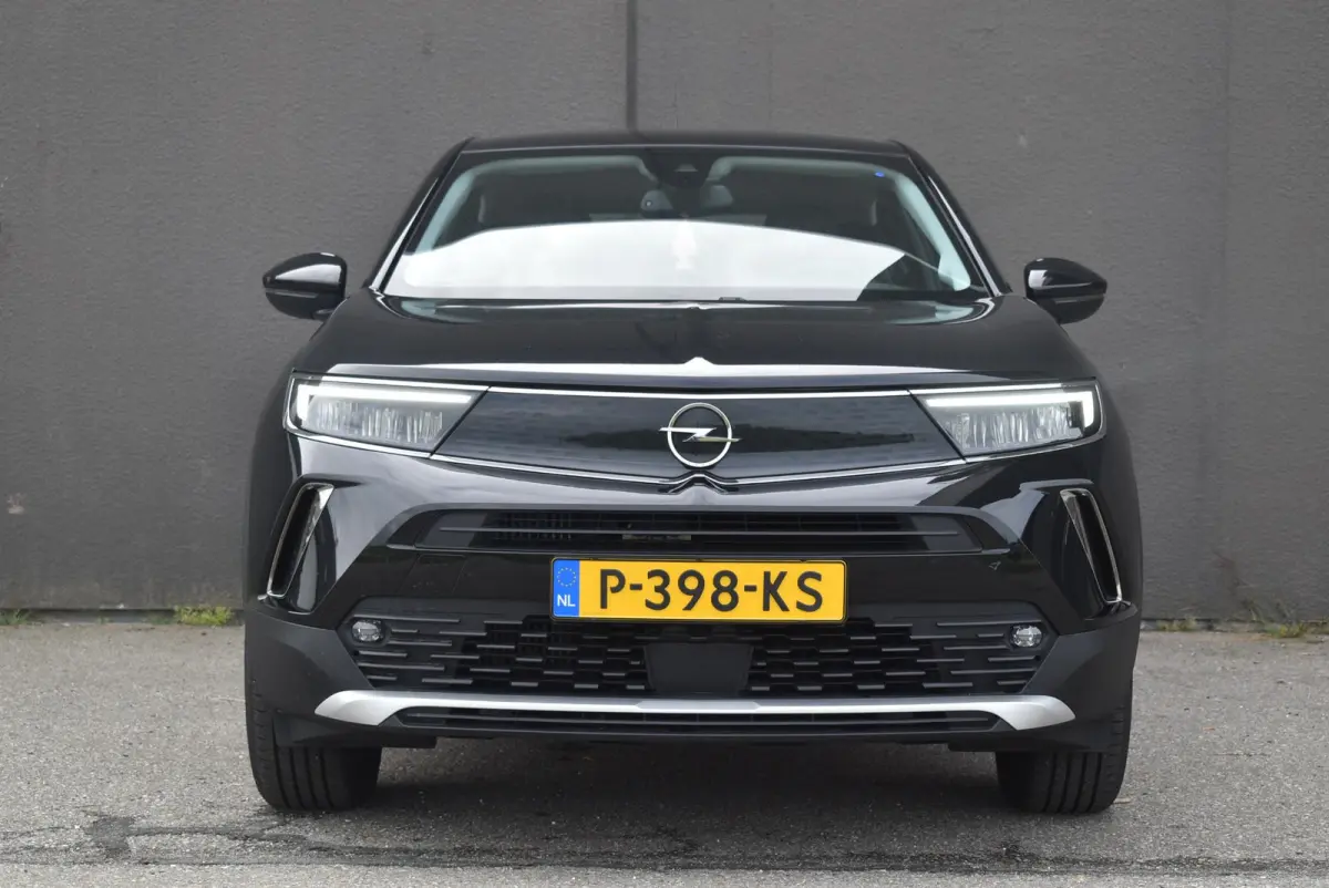1.2 Elegance 100pk | Stoelverwarming | LMV | Apple CarPlay/Android Auto | Camera | PDC