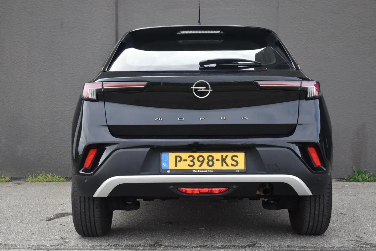 1.2 Elegance 100pk | Stoelverwarming | LMV | Apple CarPlay/Android Auto | Camera | PDC
