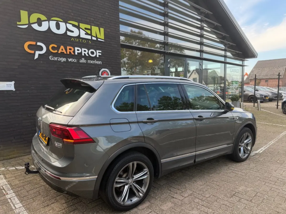 2.0 TSI 4M. HL BUS R