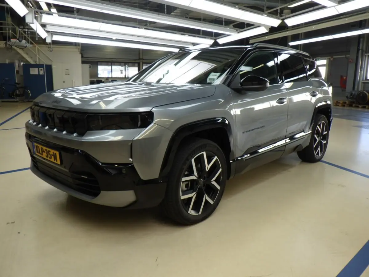 First Edition 74 kWh Tot 8 Jaar Garantie! | Elektr. Stoelen | Leder | Navigatie | 360 Camera | Adaptive Cruise | Elektr. Achterklep  !!