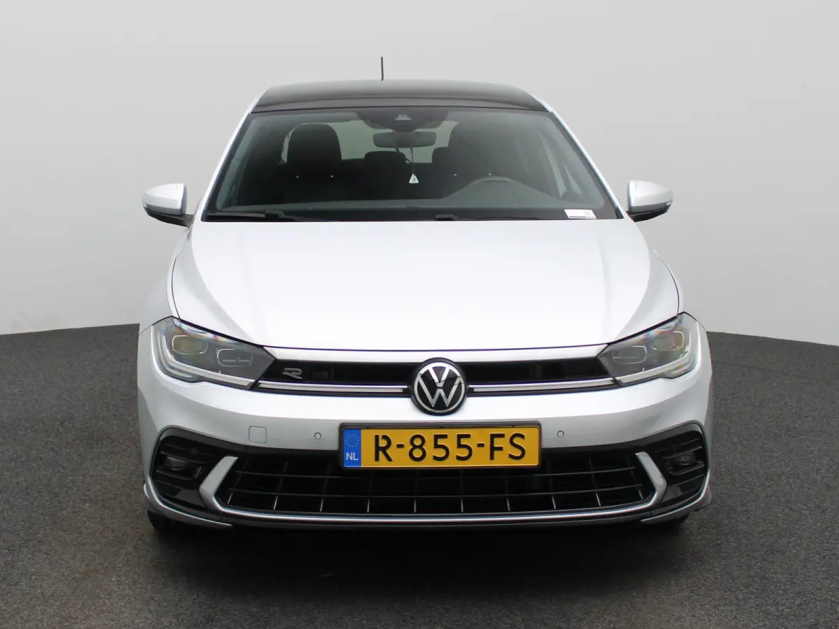 1.0 TSI R-Line 95 PK| Origineel Nederlands | 1e Eigenaar | Dealeronderhouden | Panoramadak |  LED Matrix | Stoelverwarming | Achteruitrijcamera | Keyless Access | Navigatie | Climatronic