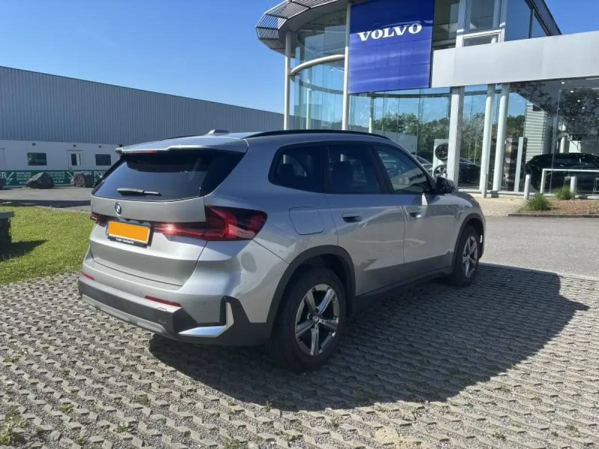 sDRIVE18i AUTOMAAT Leder | Winterpakket | Carplay/Android | Sportstoelen
