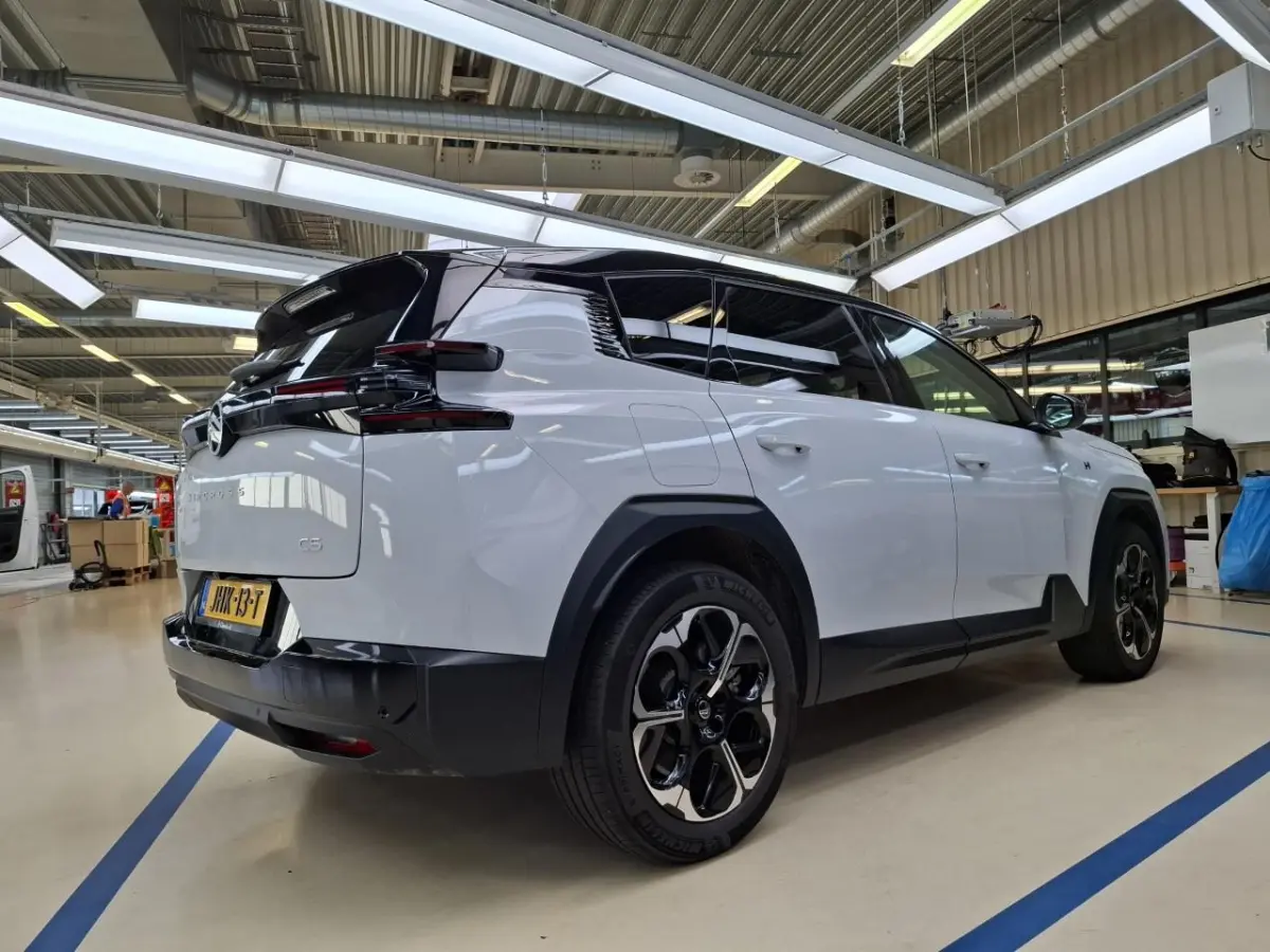 1.6 Plug-In Hybrid 195 Max tot 8 Jaar Garantie! | Afn. Trekhaak | Schuif-/Kanteldak | Navigatie | 360 Camera | Adaptive Cruise | !!