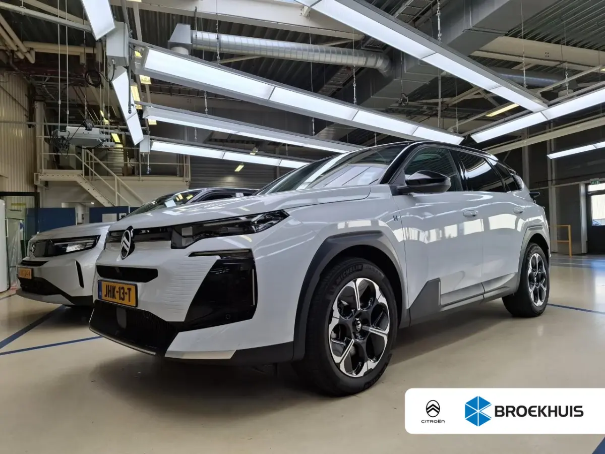 1.6 Plug-In Hybrid 195 Max tot 8 Jaar Garantie! | Afn. Trekhaak | Schuif-/Kanteldak | Navigatie | 360 Camera | Adaptive Cruise | !!
