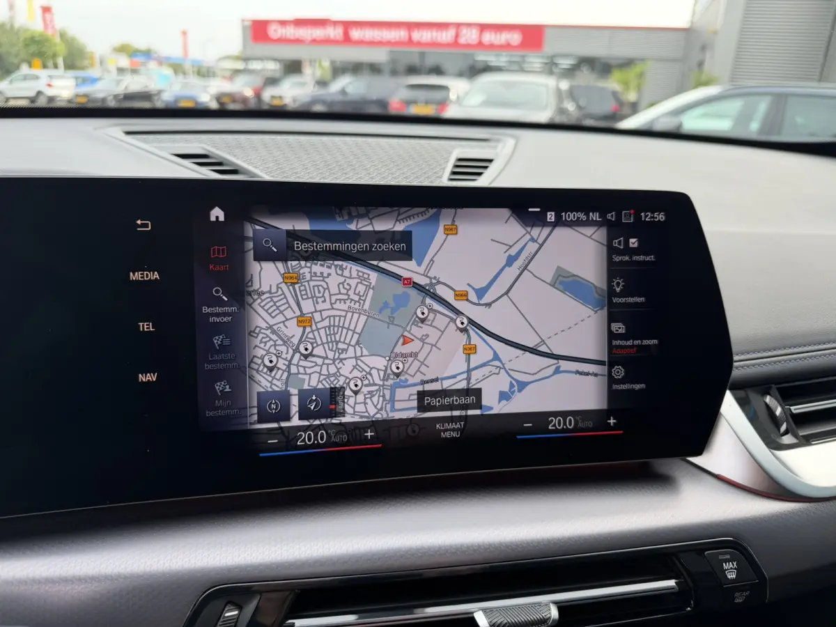 xDrive25e M Sport Panoramadak Trekhaak LED Carplay DAB Stoelverwarming Achteruitrijcamera SOH 95%