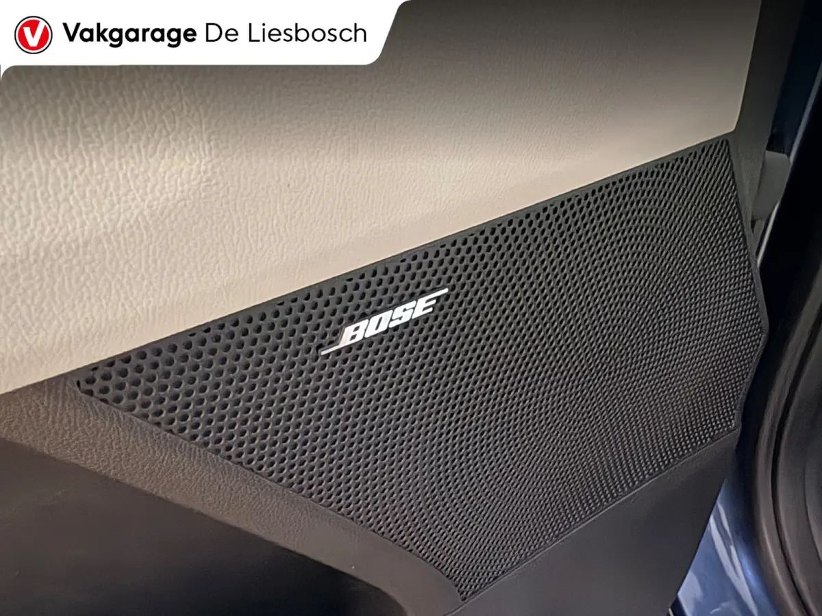 1.6 T-GDI Plug-in Hybrid 4WD DynamicLine 7persoons / Panoramadak / camera / leder / stoel en stoelverwarming