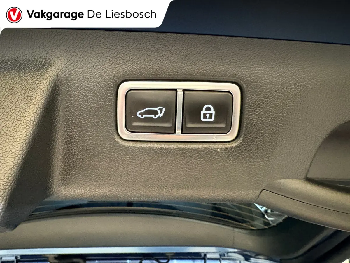 1.6 T-GDI Plug-in Hybrid 4WD DynamicLine 7persoons / Panoramadak / camera / leder / stoel en stoelverwarming