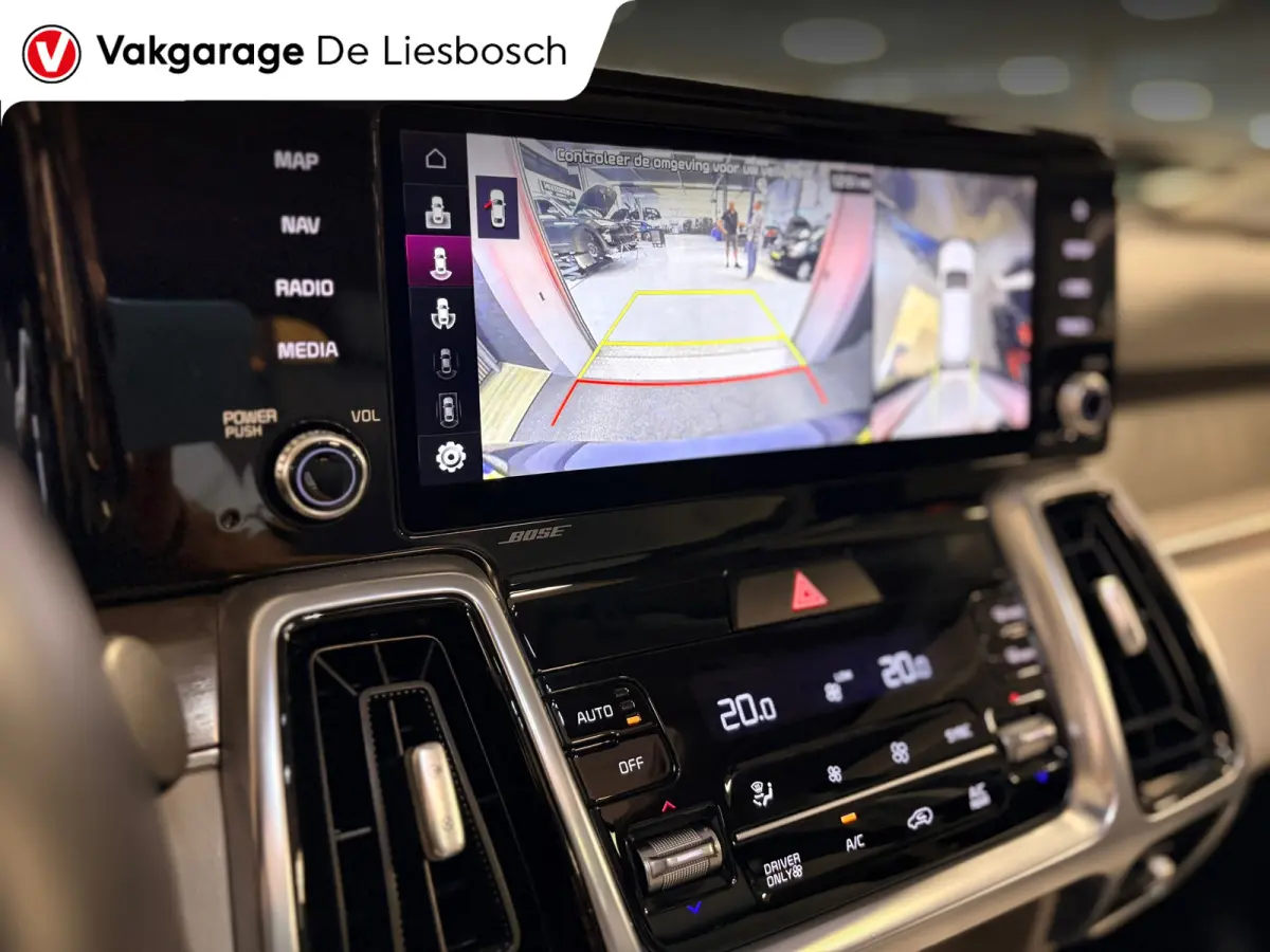1.6 T-GDI Plug-in Hybrid 4WD DynamicLine 7persoons / Panoramadak / camera / leder / stoel en stoelverwarming