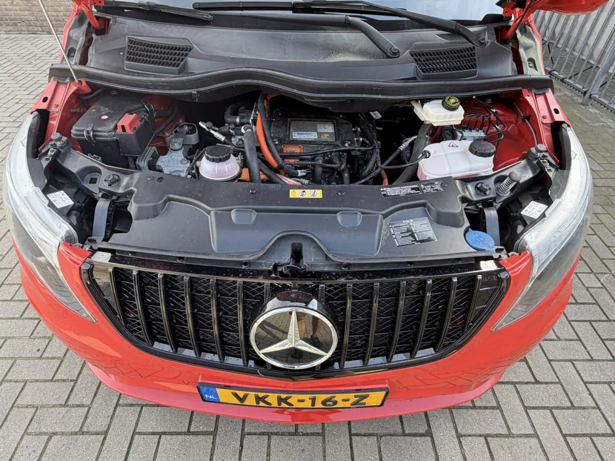 Vito-EVito 116PK Extra Lang 41 kWh CarPlay/Navigatie Systeem/Achteruitrijcamera