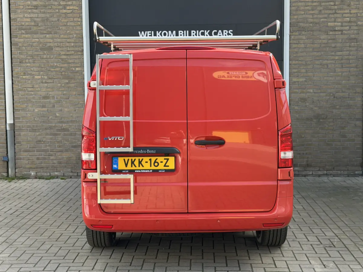 Vito-EVito 116PK Extra Lang 41 kWh CarPlay/Navigatie Systeem/Achteruitrijcamera