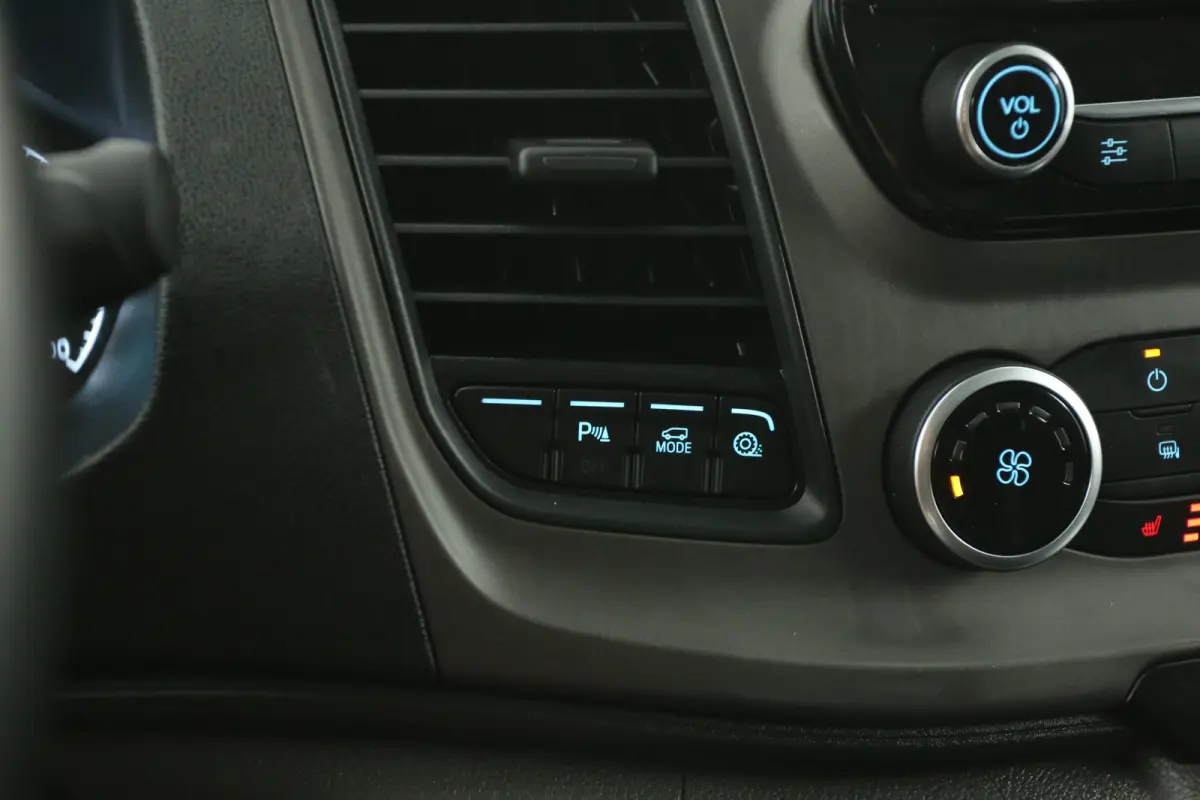 2.0 EcoBlue L2H2 | Airco | Cruise | Camera | Carplay | 3 Zits | LED