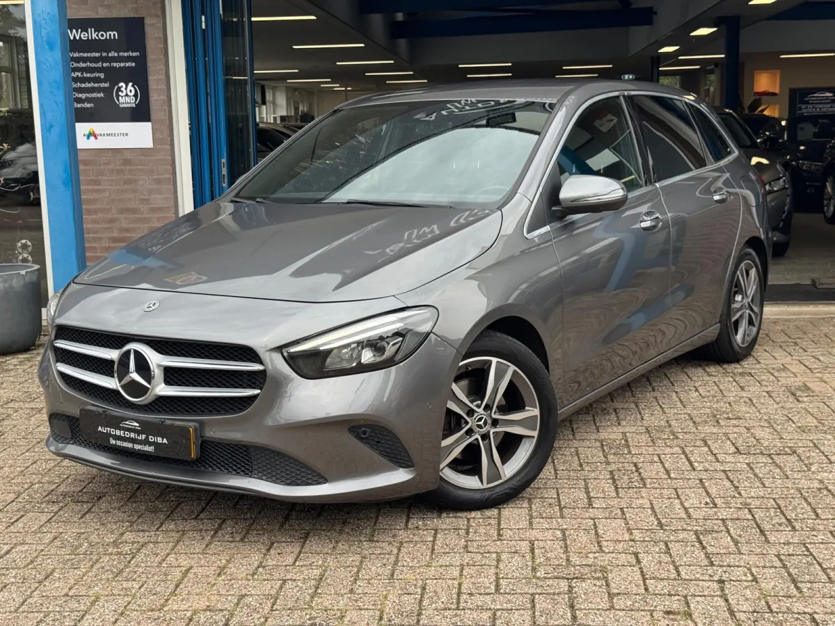 180 Launch Edition Premium 2020 AUT