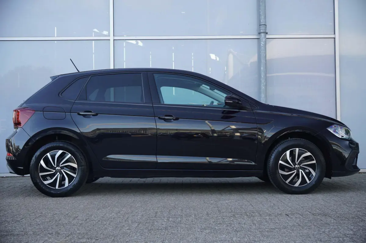 1.0 TSI 95pk DSG Life Edition | Navigatie | Achteruitrijcamera | Keyless