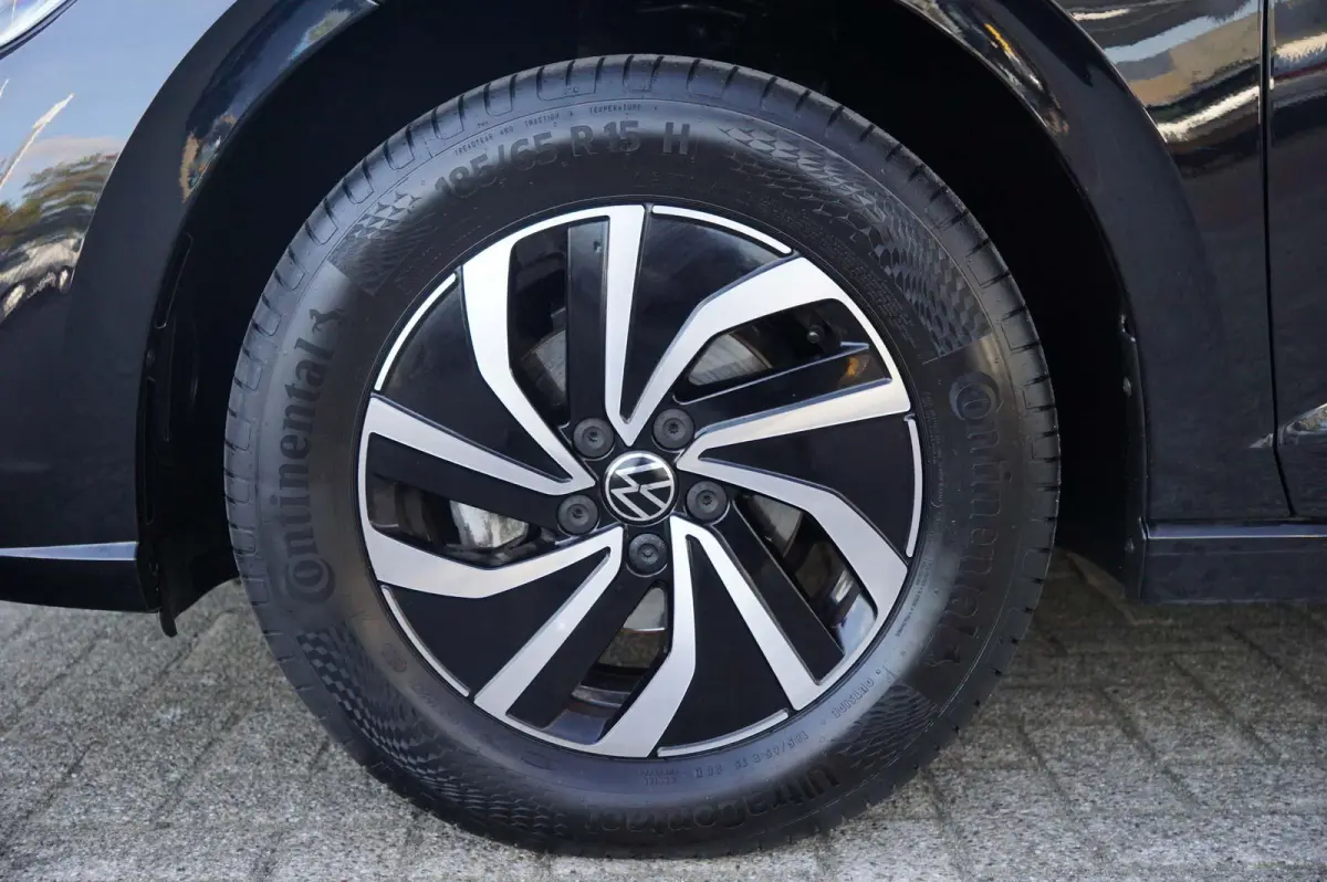 1.0 TSI 95pk DSG Life Edition | Navigatie | Achteruitrijcamera | Keyless