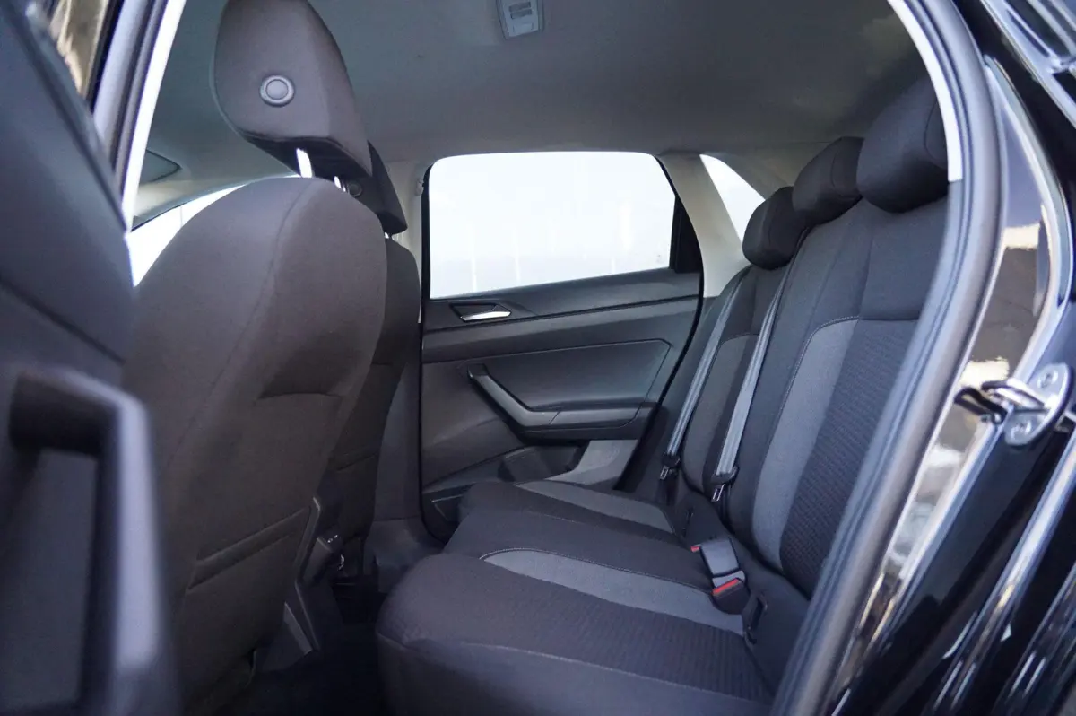 1.0 TSI 95pk DSG Life Edition | Navigatie | Achteruitrijcamera | Keyless