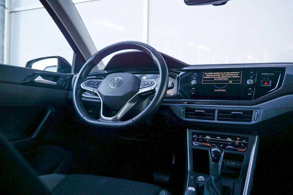 1.0 TSI 95pk DSG Life Edition | Navigatie | Achteruitrijcamera | Keyless