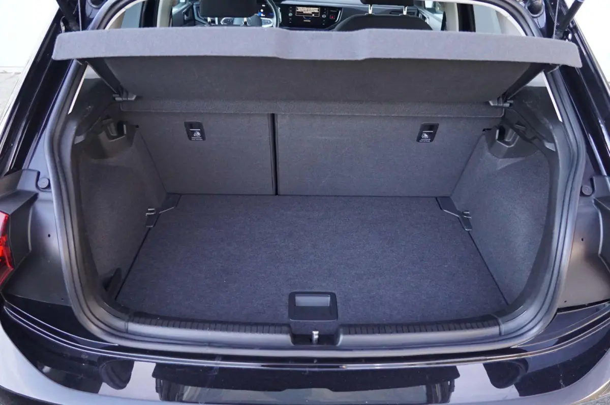 1.0 TSI 95pk DSG Life Edition | Navigatie | Achteruitrijcamera | Keyless