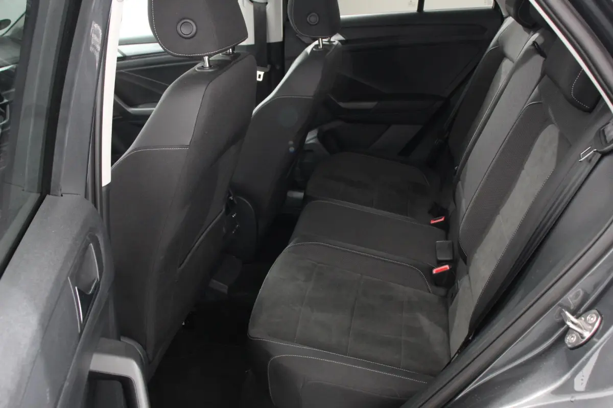 1.5 TSI DSG Style Navigatie Apple Carplay / Android Auto Climate Control Led Digitale Cockpit Adaptive Cruise Control Trekhaak