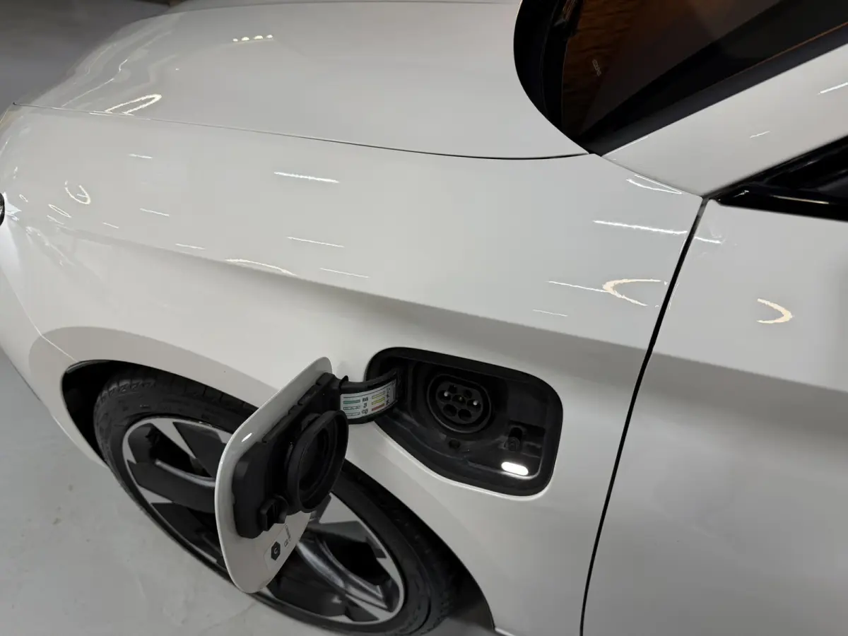 1.4 e-Hybrid VZ Copper 94%SOH 245PK Garantie|BTW|ACC|Elect Trekhaak|Sfeerverl|Virtual Cockpit|Navi|CarPlay