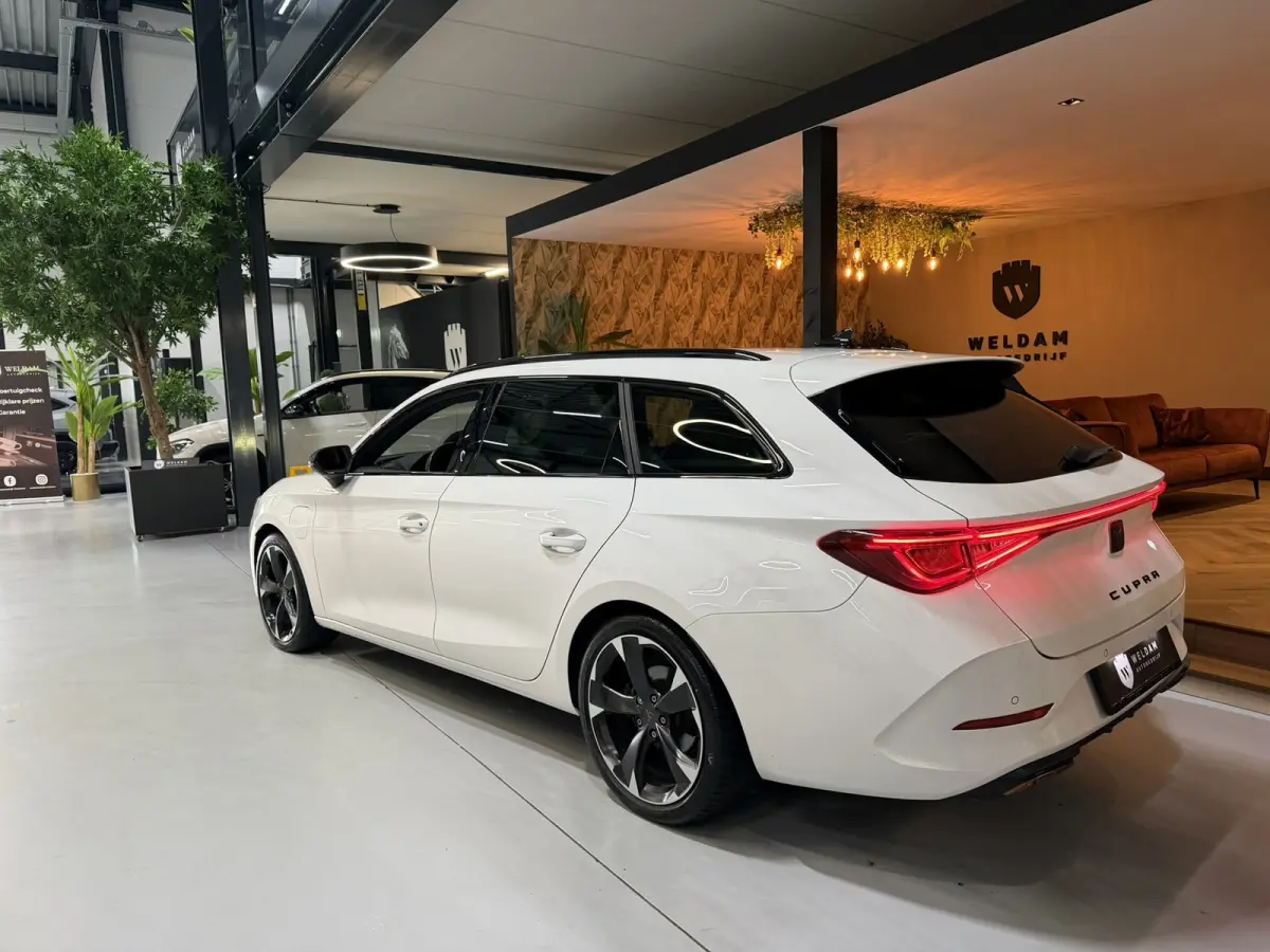 1.4 e-Hybrid VZ Copper 94%SOH 245PK Garantie|BTW|ACC|Elect Trekhaak|Sfeerverl|Virtual Cockpit|Navi|CarPlay