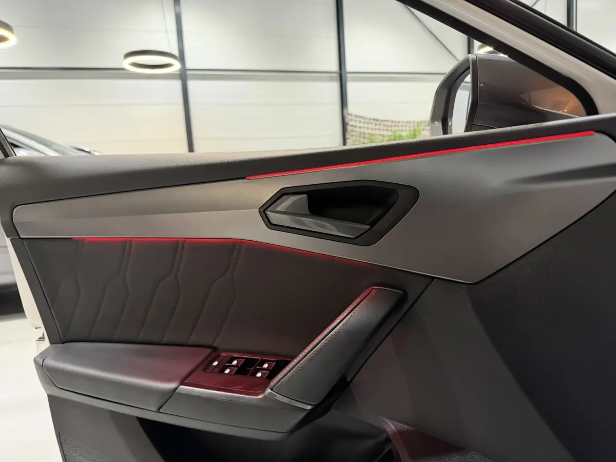 1.4 e-Hybrid VZ Copper 94%SOH 245PK Garantie|BTW|ACC|Elect Trekhaak|Sfeerverl|Virtual Cockpit|Navi|CarPlay