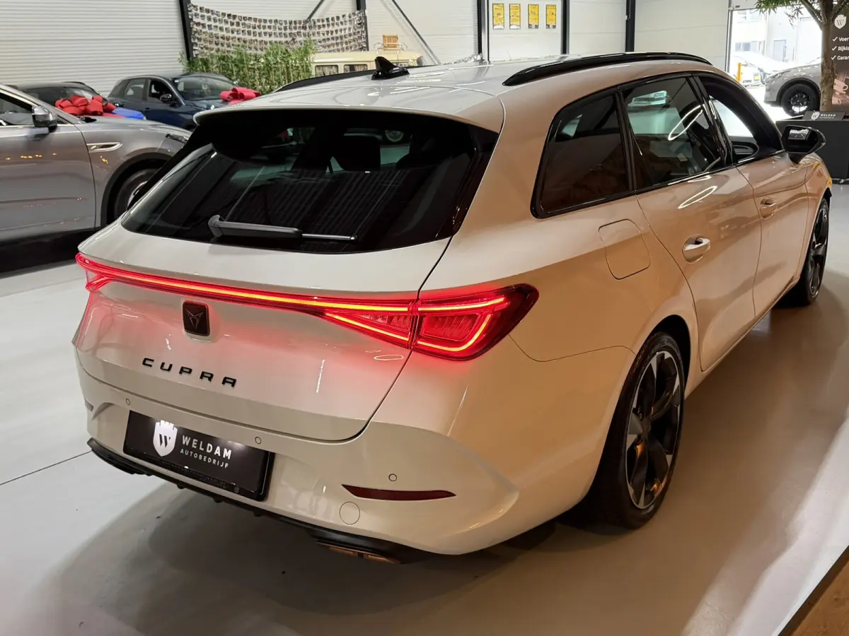 1.4 e-Hybrid VZ Copper 94%SOH 245PK Garantie|BTW|ACC|Elect Trekhaak|Sfeerverl|Virtual Cockpit|Navi|CarPlay