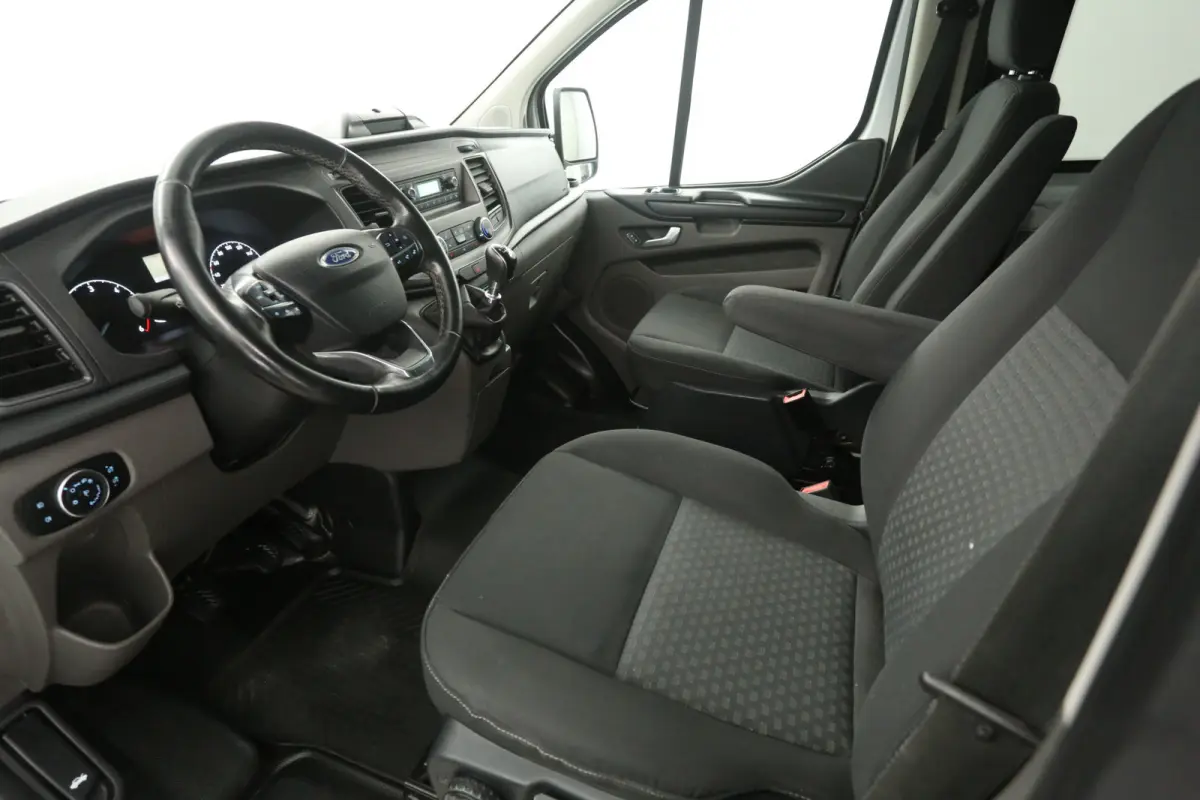 2.0 TDCI L2H2 | Dubbele Cabine | Airco | Cruise | 2800KG Trekgew. | Trekhaak | Parkeersens.