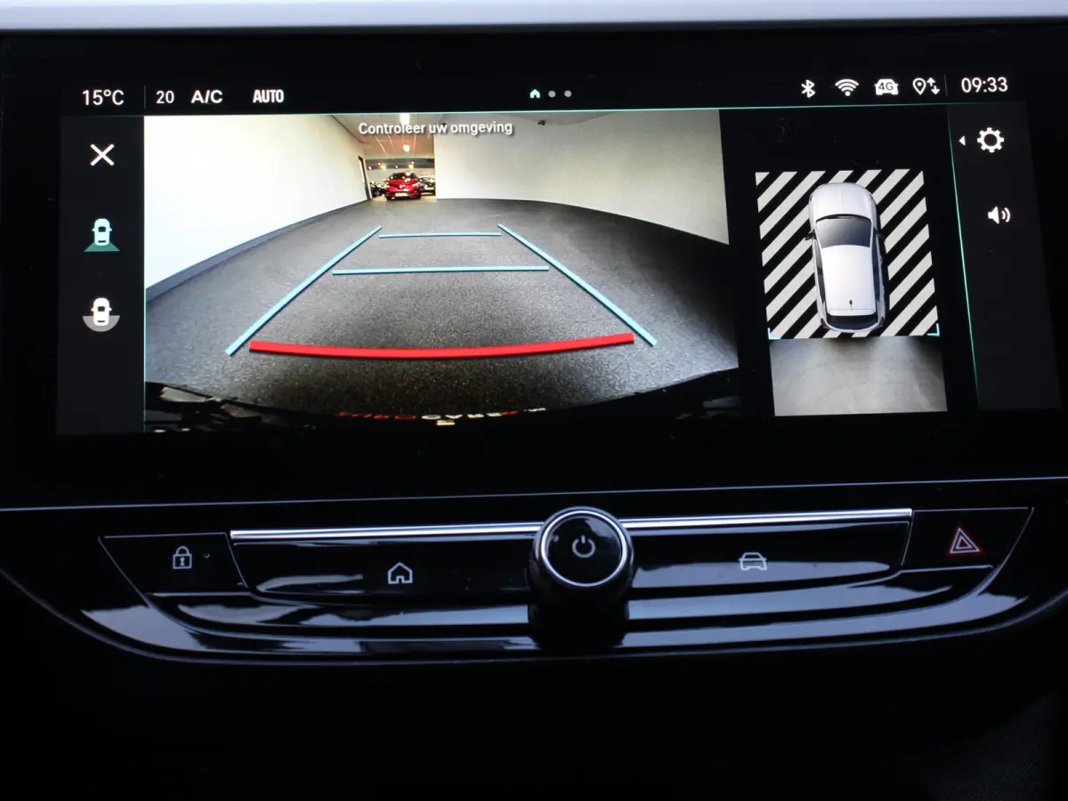 1.2 Turbo 136pk Automaat Hybrid GS Line Navigatie Apple Carplay/ Android Auto Camera Parkeersensoren Cruise Control Stoel- en stuurverwarming Lichtmetalen velgen Getinte ramen