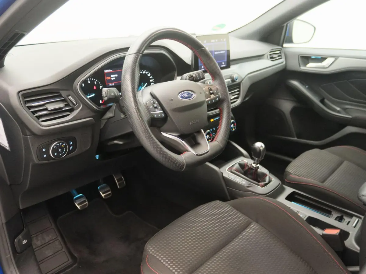 1.0 EcoBoost Hybrid ST Line Style | Navigatie | Camera | Winter Pack |