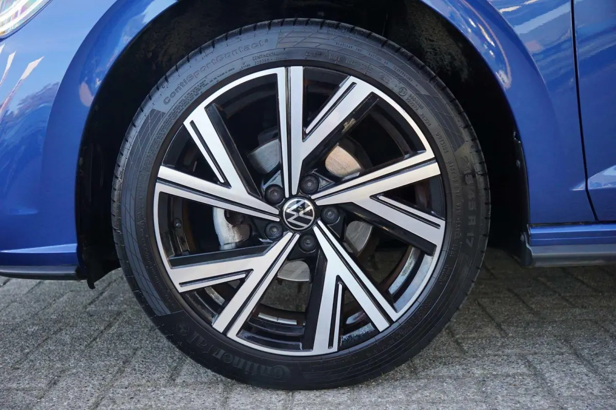 1.0 TSI 95pk R-Line Business | Panoramadak | Trekhaak | Keyless