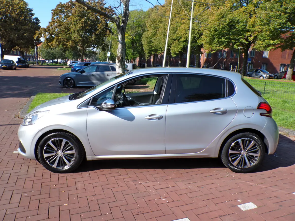 1.2 PureTech Allure automaat,, n.a.p distributieriem pas vervangen