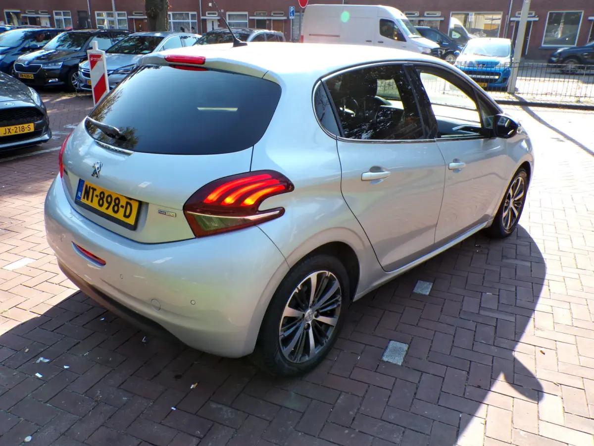 1.2 PureTech Allure automaat,, n.a.p distributieriem pas vervangen