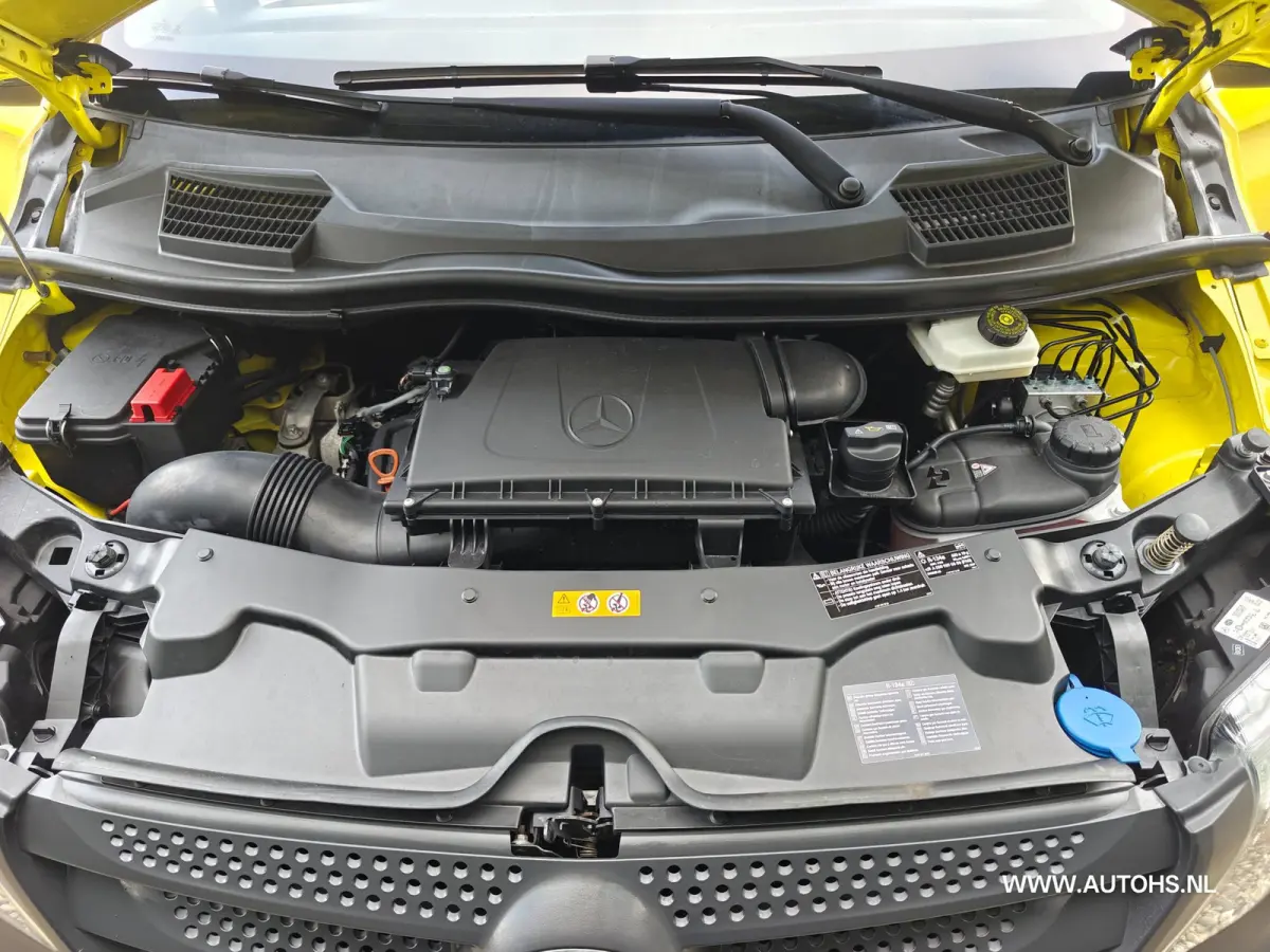 111 CDI Euro 6 , 1e Eig. Apk Aug 2027 , Airco , werkplaats inrichting , nette bus