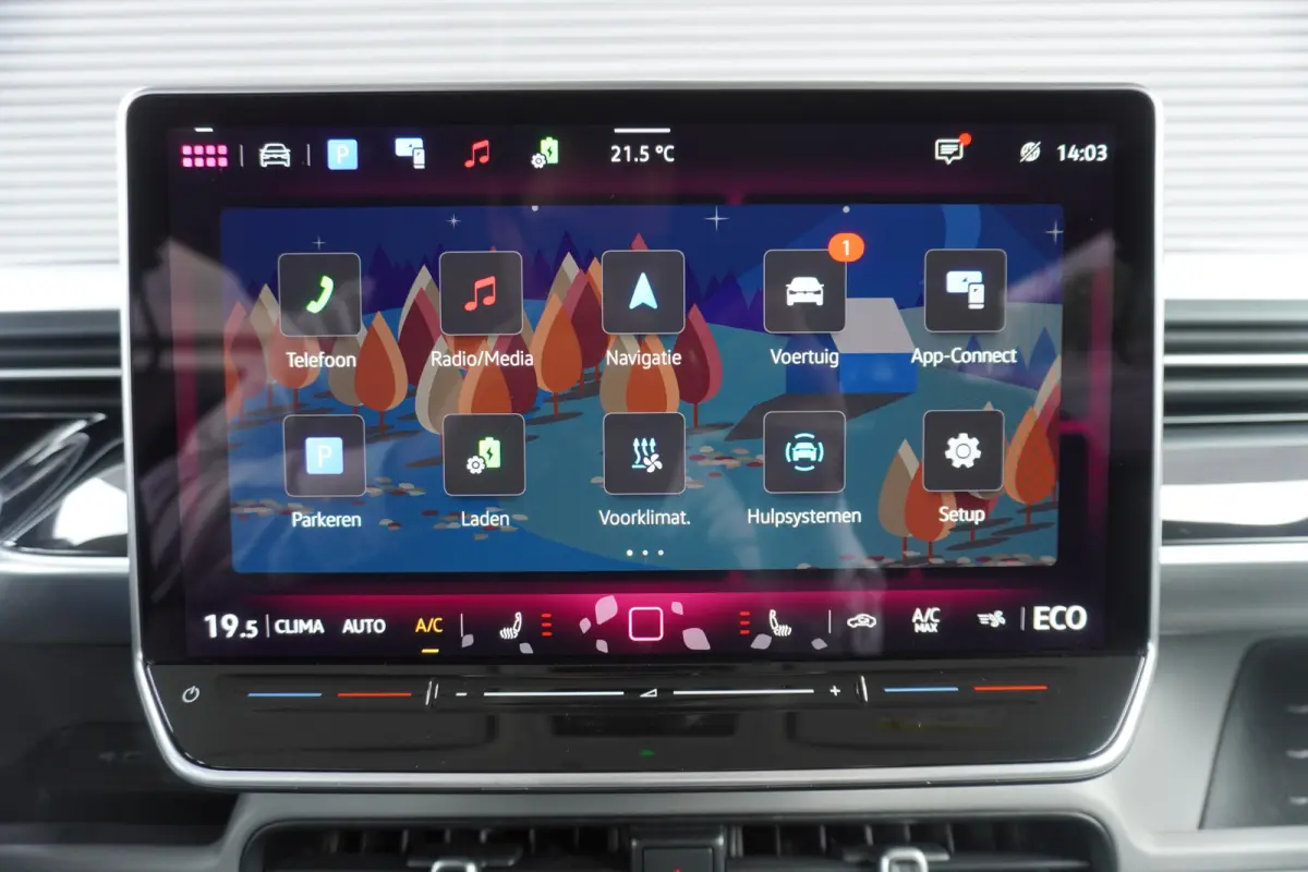 Pro 86 kWh 487km WLTP LWB 5 persoons Lang Apple Carplay 360° Camera IQ Light