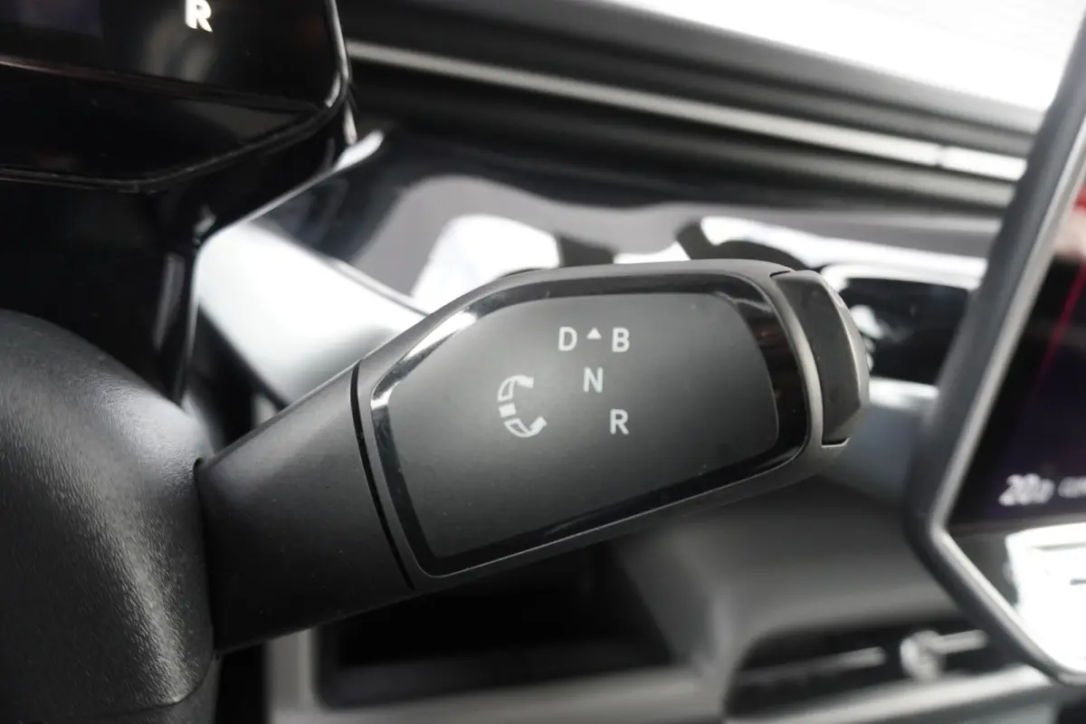 Pro 86 kWh 487km WLTP LWB 5 persoons Lang Apple Carplay 360° Camera IQ Light
