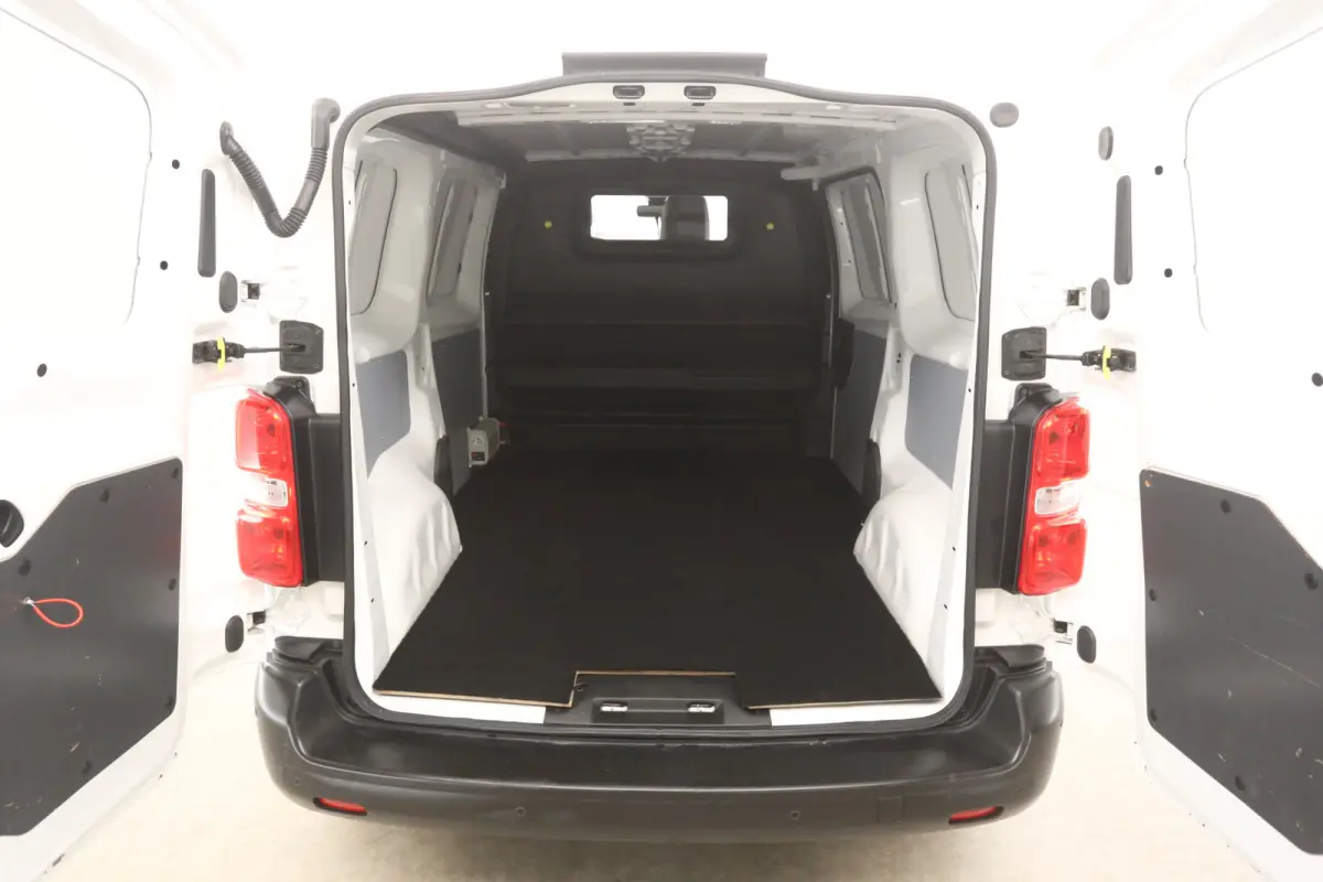 2.0D L2H1 | Automaat | Airco | Cruise | Camera | Carplay | 3 Zits | Parkeersens.