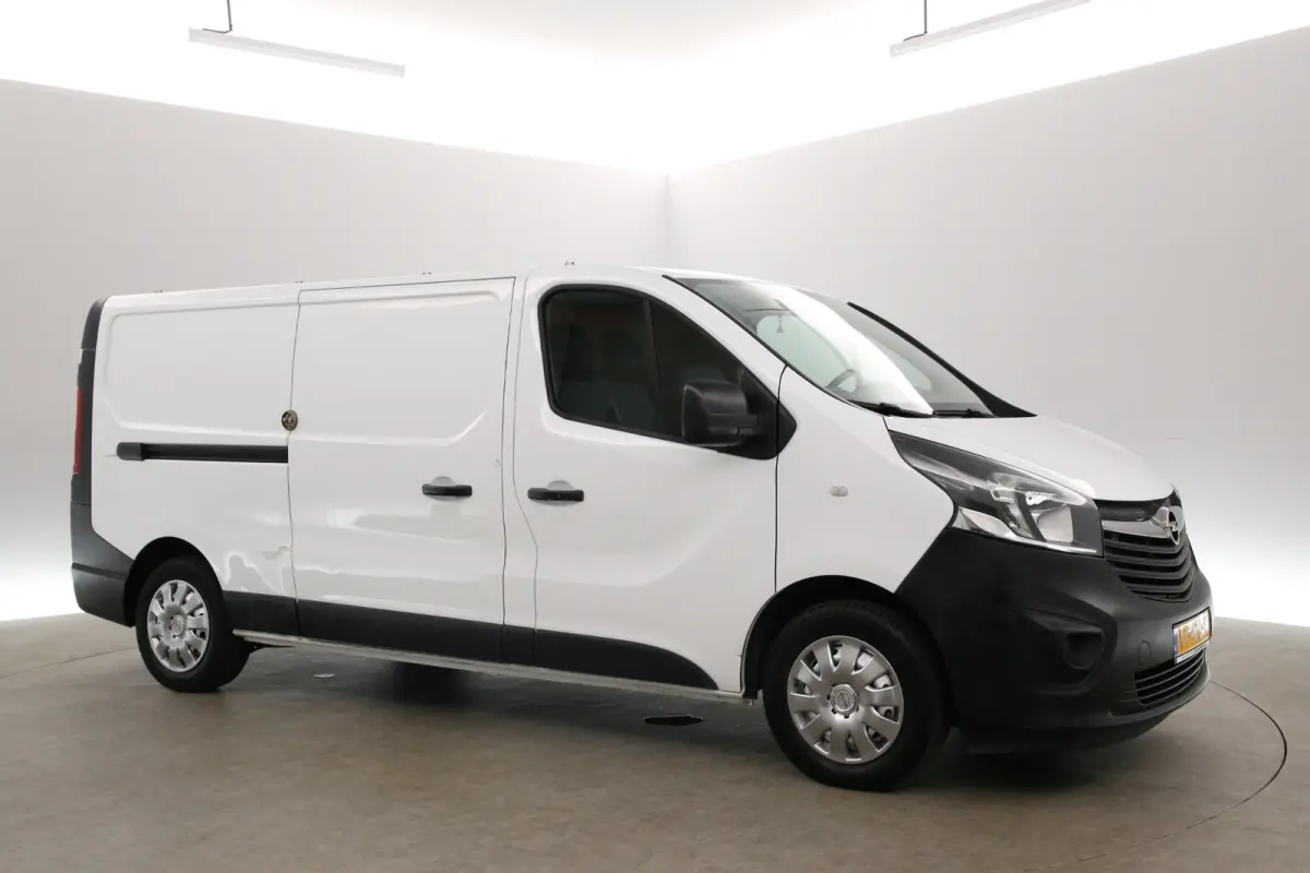 1.6 CDTI L2H1 | Airco | Cruise | 3 Zits | Trekhaak | Parkeersens. | LED