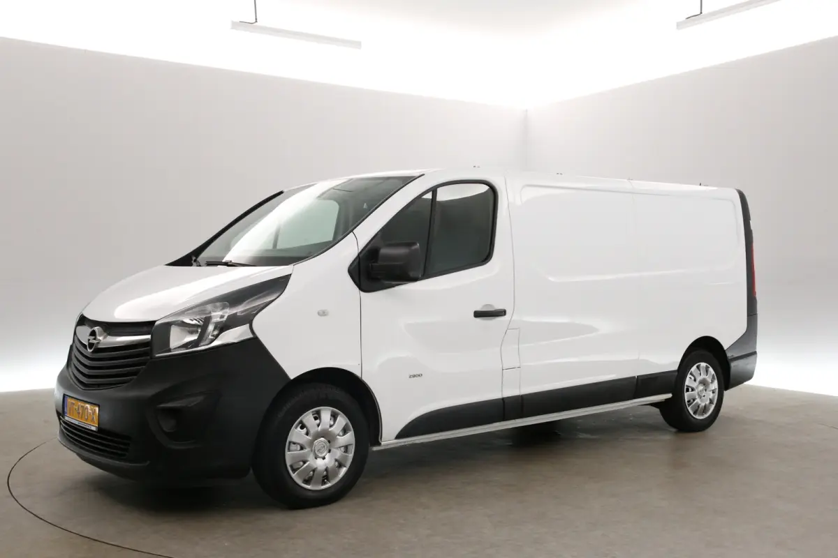 1.6 CDTI L2H1 | Airco | Cruise | 3 Zits | Trekhaak | Parkeersens. | LED