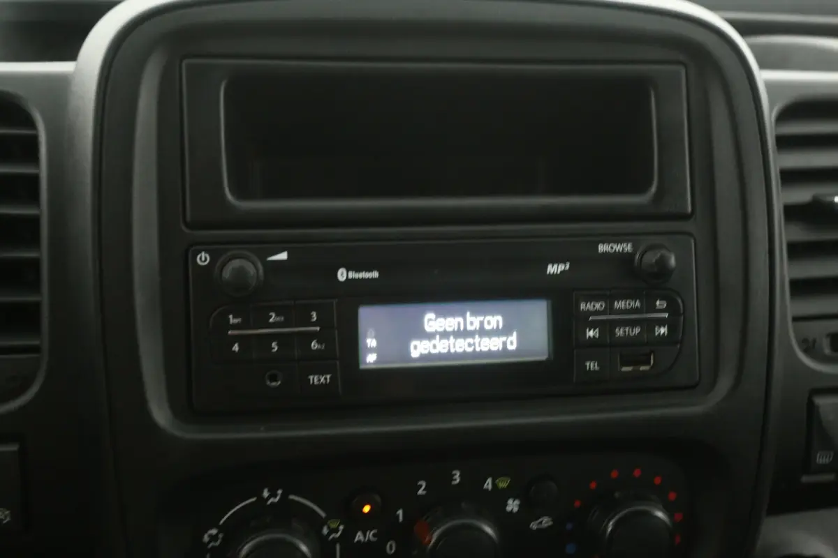 1.6 CDTI L2H1 | Airco | Cruise | 3 Zits | Trekhaak | Parkeersens. | LED